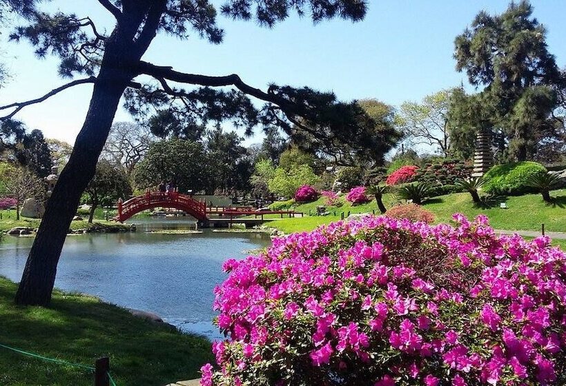 Fotos del hotel Aq Tailored Suites:  3