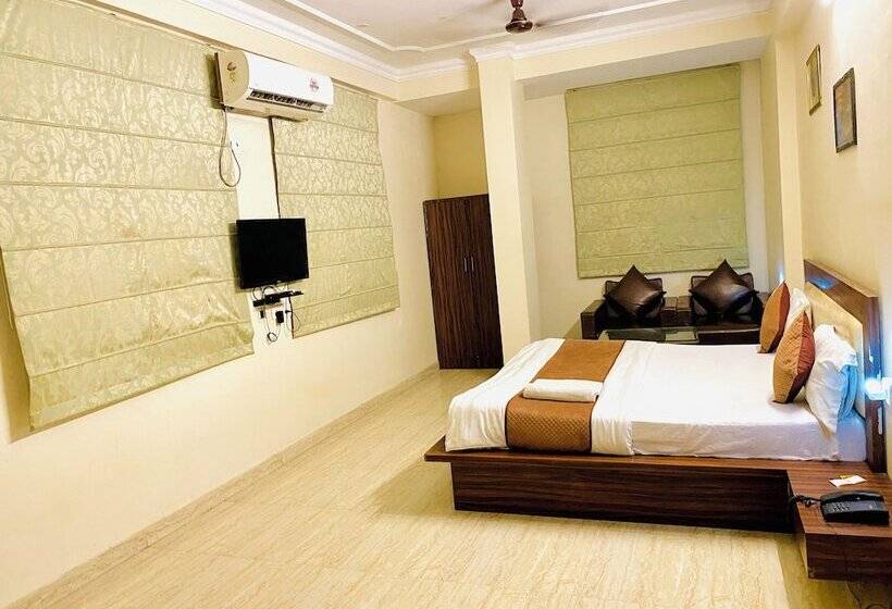 Fotos del hotel Oyo 10317 Hotel Mock Orange:  19