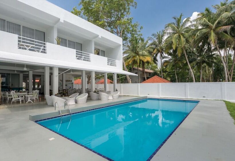 Taru Villas  Tangalle Social