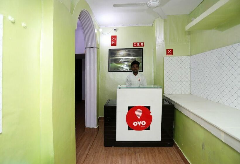 Fotos del hotel Oyo 9534 Hotel Heights:  2