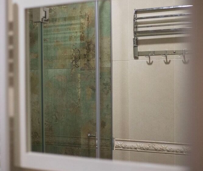 Fotos del hotel Crown:  15