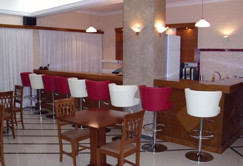 Fotos del hotel Cybele Pefki:  13