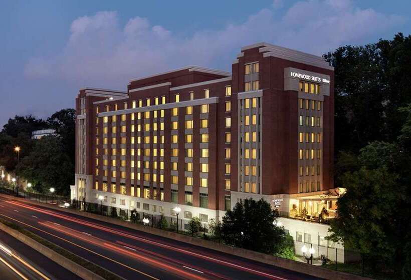 Homewood Suites By Hilton Arlington Rosslyn Key Bridge