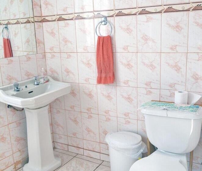 Fotos del hotel Hostal Destino Bellavista:  7