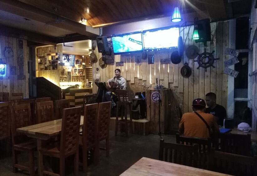 Fotos del hotel Safari Lodge Baguio By Log Cabin:  5