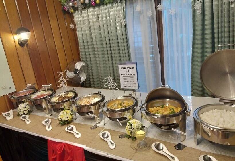 Fotos del hotel Safari Lodge Baguio By Log Cabin:  11