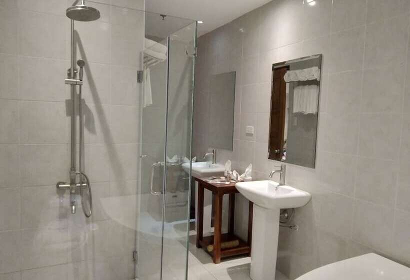 Fotos del hotel Safari Lodge Baguio By Log Cabin:  3