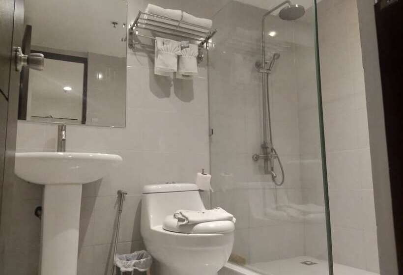 Fotos del hotel Safari Lodge Baguio By Log Cabin:  10