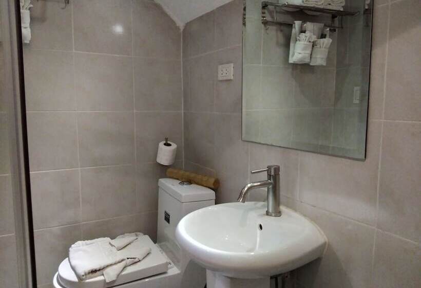 Fotos del hotel Safari Lodge Baguio By Log Cabin:  13