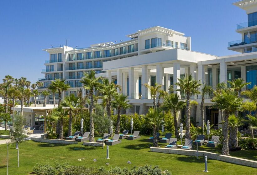 Fotos del hotel Amavi, Madefortwo S  Paphos:  2