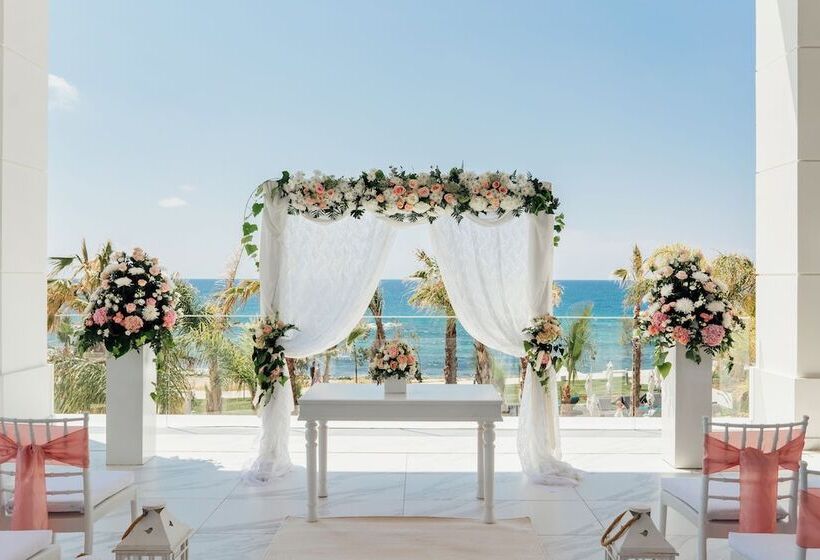 Fotos del hotel Amavi, Madefortwo S  Paphos:  25