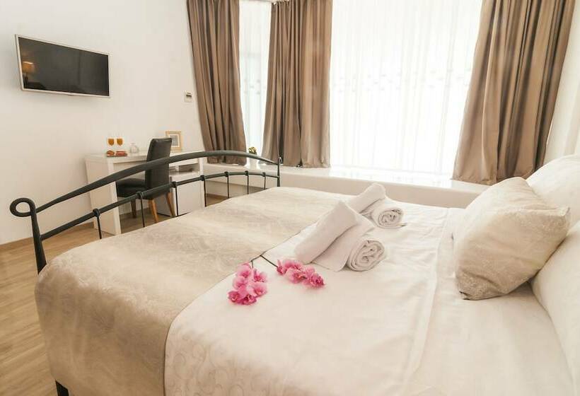 Fotos del hotel Cafe Royal Rooms:  6