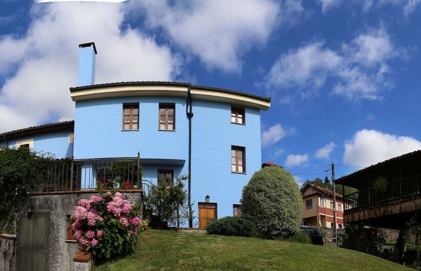 Fotos del hotel Casa De Aldea La Pumariega:  25