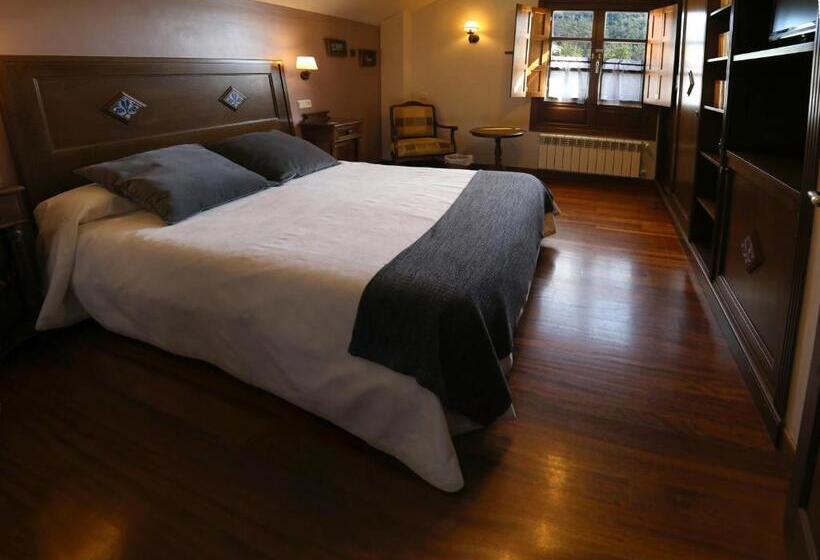 Fotos del hotel Casa De Aldea La Pumariega:  8