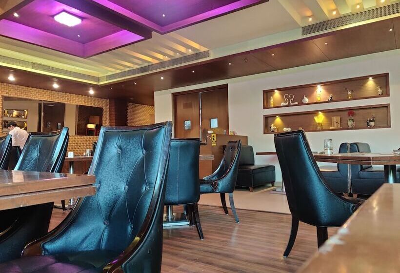 Fotos del hotel Avalon Hotel & Banquets:  7