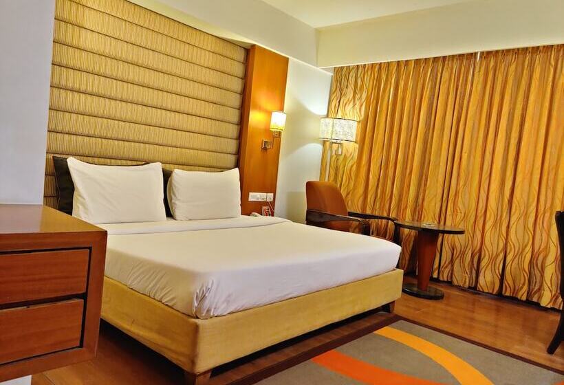 Avalon Hotel & Banquets