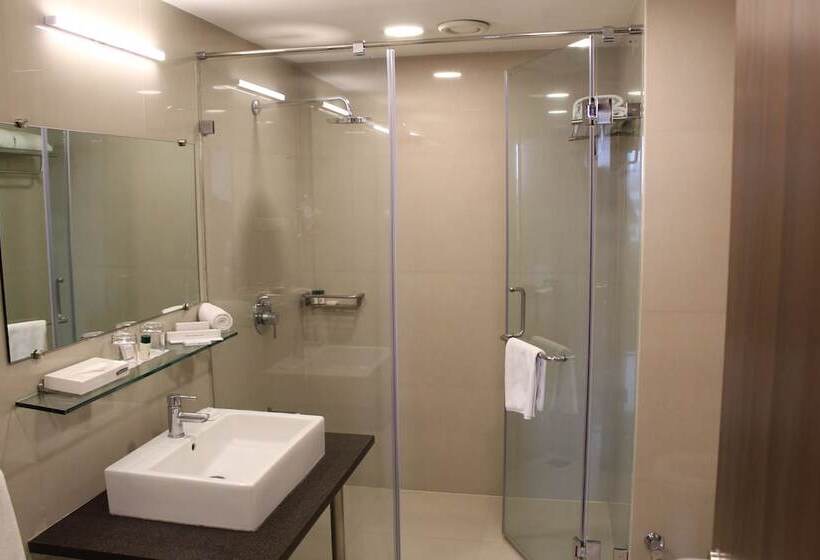 Fotos del hotel Brilliant  & Convention Center:  16