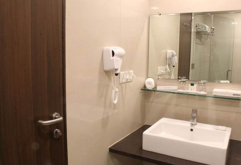 Fotos del hotel Brilliant  & Convention Center:  25