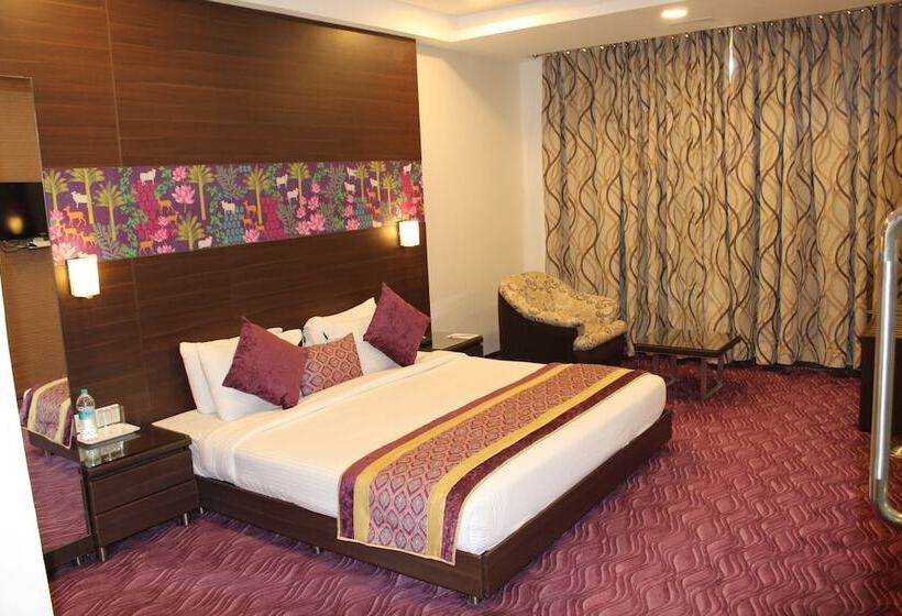 Fotos del hotel Brilliant  & Convention Center:  12