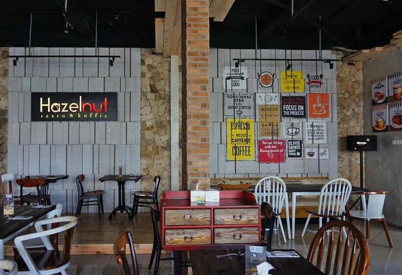 Fotos del hotel Hazotel Semarang:  14