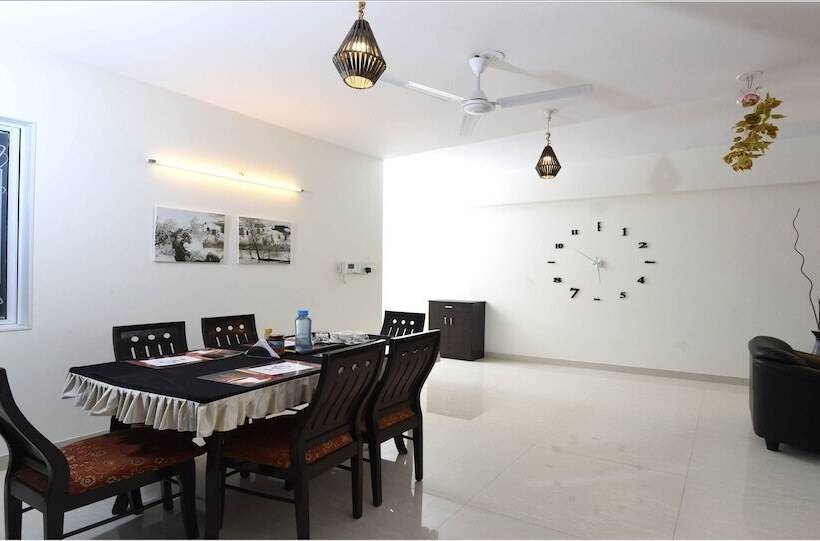 Fotos del hotel Gagal Home Service Apartment:  12