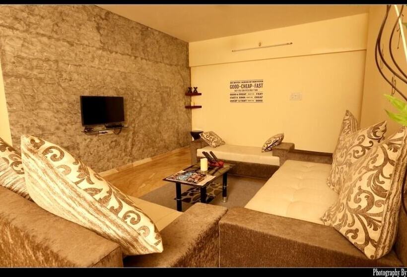 Fotos del hotel Gagal Home Service Apartment:  3