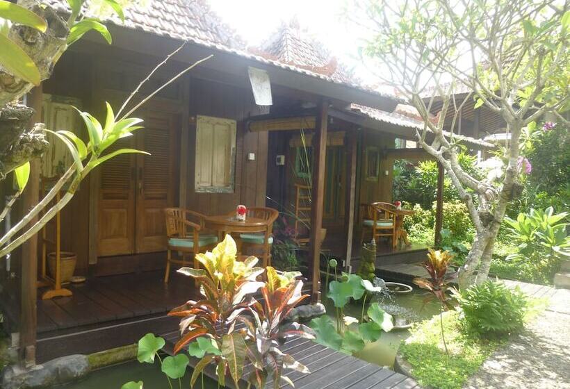 Fotos del hotel Joglo Taman Sari Villa:  9