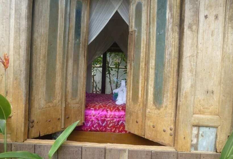 Fotos del hotel Joglo Taman Sari Villa:  8