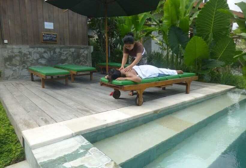 Joglo Taman Sari Villa