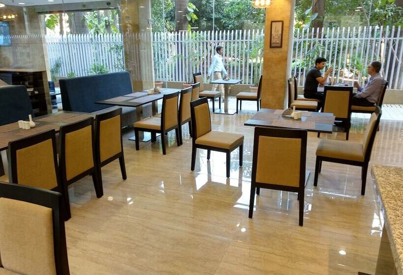 Fotos del hotel Mumbai House:  9