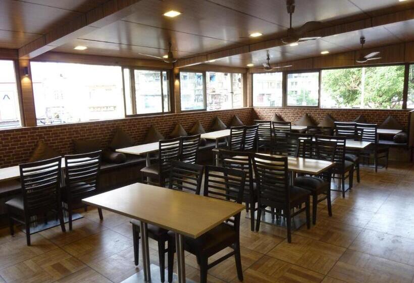 Fotos del hotel Orient Palace:  20