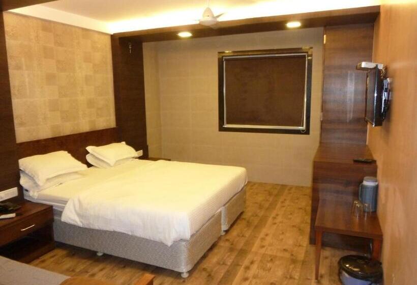 Fotos del hotel Orient Palace:  11