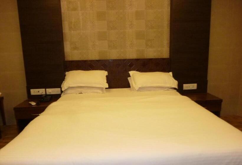 Fotos del hotel Orient Palace:  23