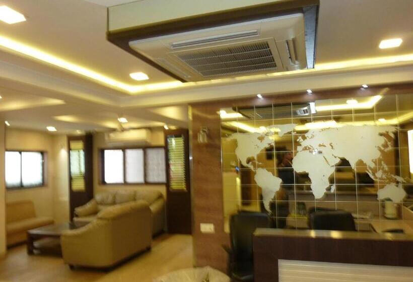 Fotos del hotel Orient Palace:  3