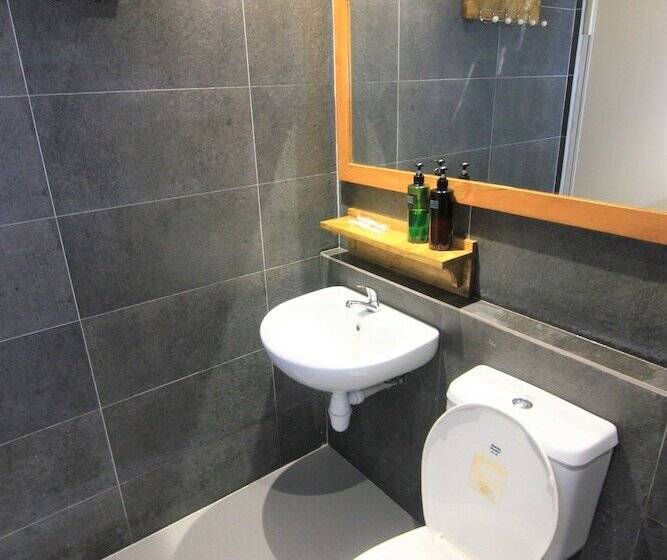 Fotos del hotel Apartment Queen Victoria Batam:  6