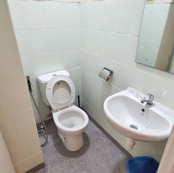 Fotos del hotel Apartment Queen Victoria Batam:  16