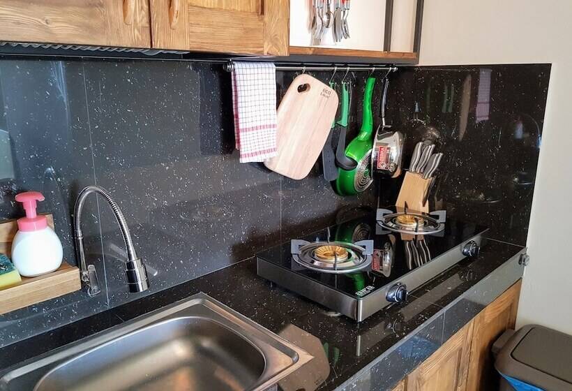 Fotos del hotel Apartment Queen Victoria Batam:  11