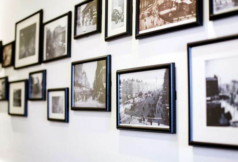 Fotos del hotel The Sweeney:  4