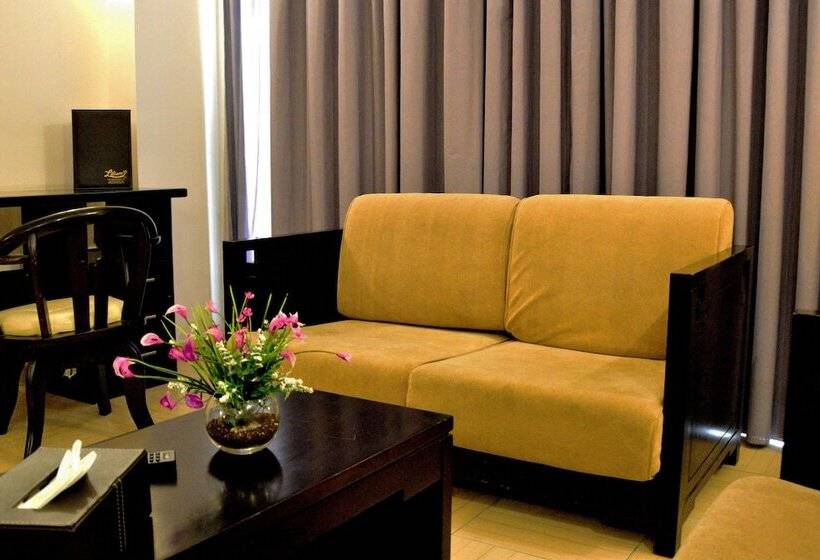 Fotos del hotel Lilium:  24