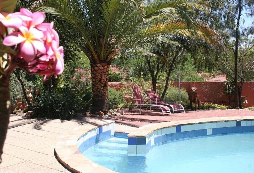 Fotos del hotel De Vagebond Pension:  2