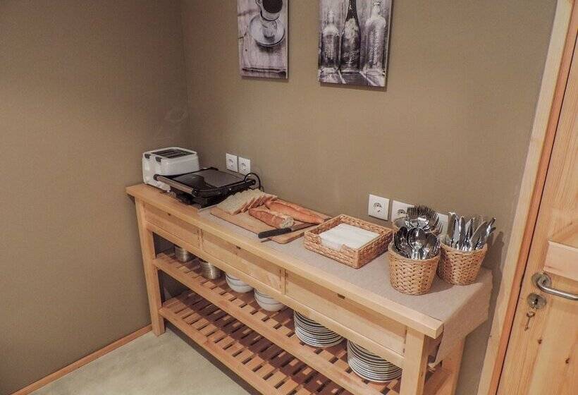 Fotos del hotel Liv Inn Guest House:  21