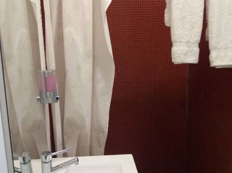 Fotos del hotel Liv Inn Guest House:  7