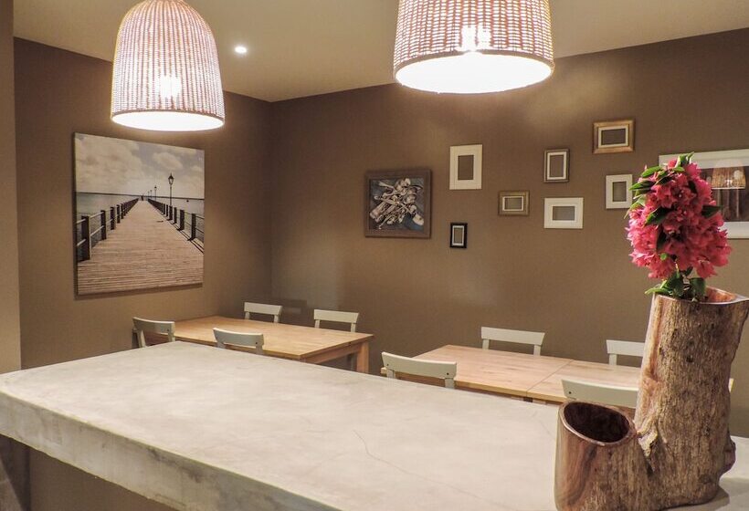 Fotos del hotel Liv Inn Guest House:  5