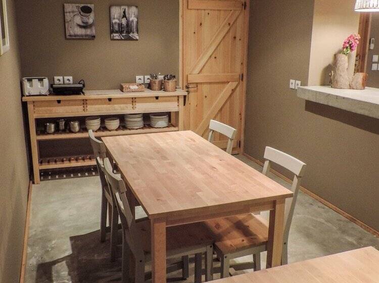 Fotos del hotel Liv Inn Guest House:  18