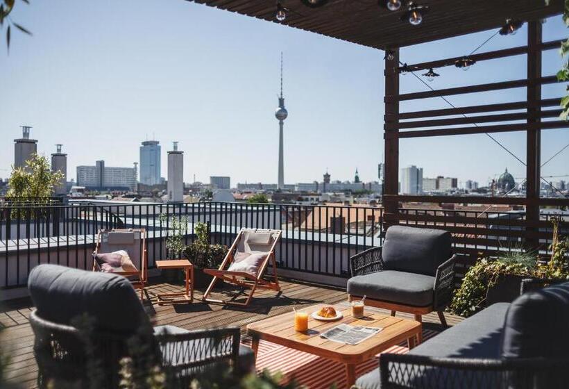 Fotos del hotel The Circus Apartments:  4