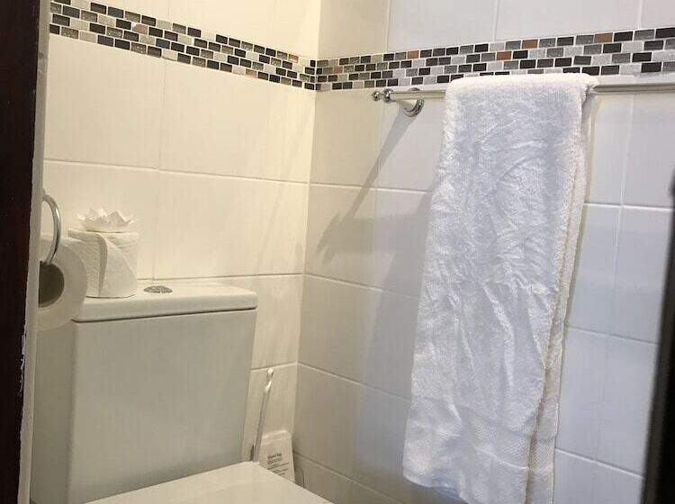 Fotos del hotel The Strathdon:  4