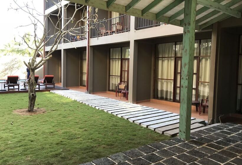 Fotos del hotel Waves By Tranquil:  24