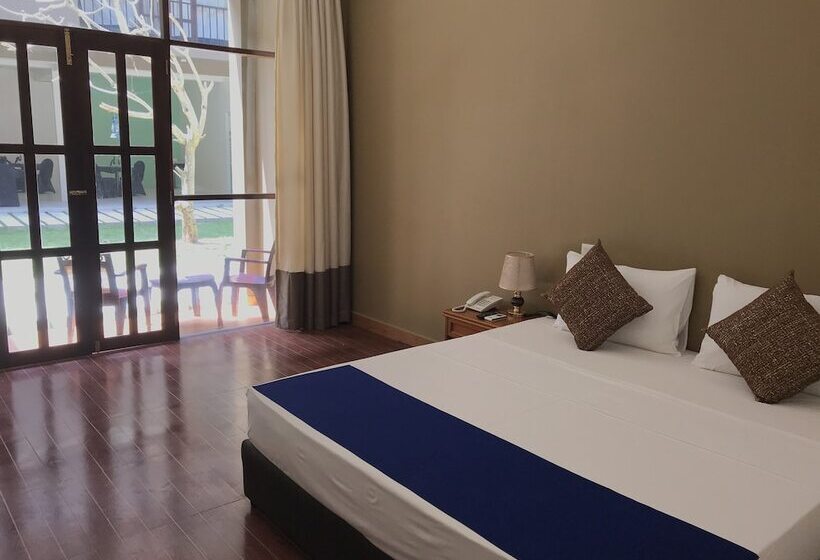 Fotos del hotel Waves By Tranquil:  2