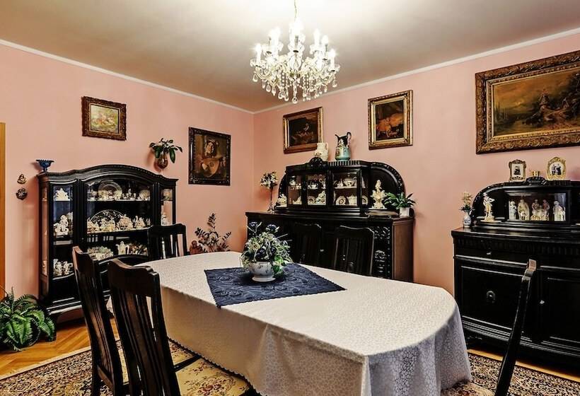 Fotos del hotel Penzion Bird's Nest:  25