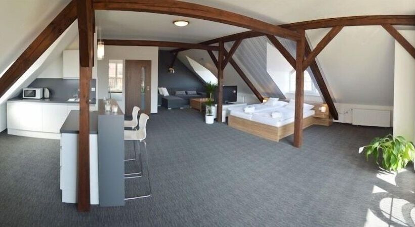 Fotos del hotel Penzion Bird's Nest:  17